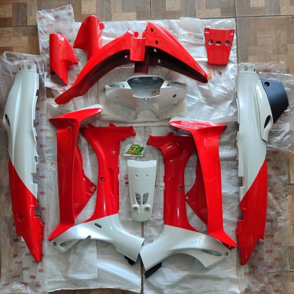 Cover body bodi fullset halus F1zr Fizr SE merah putih VYRS2 original baru YGP nos