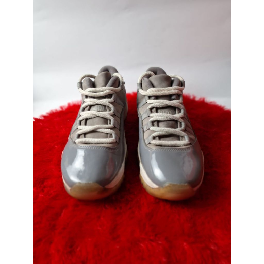 Jordan Retro 11 Low ukuran 40,5