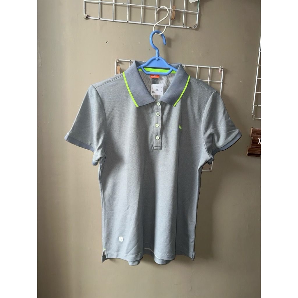 Kaos Singa Loncat Kerah Dry Fit Abu