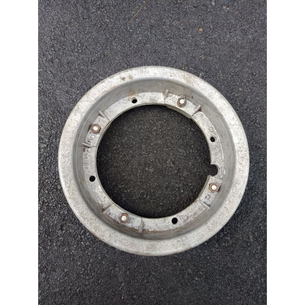 Velg vespa r8 original fa.italia