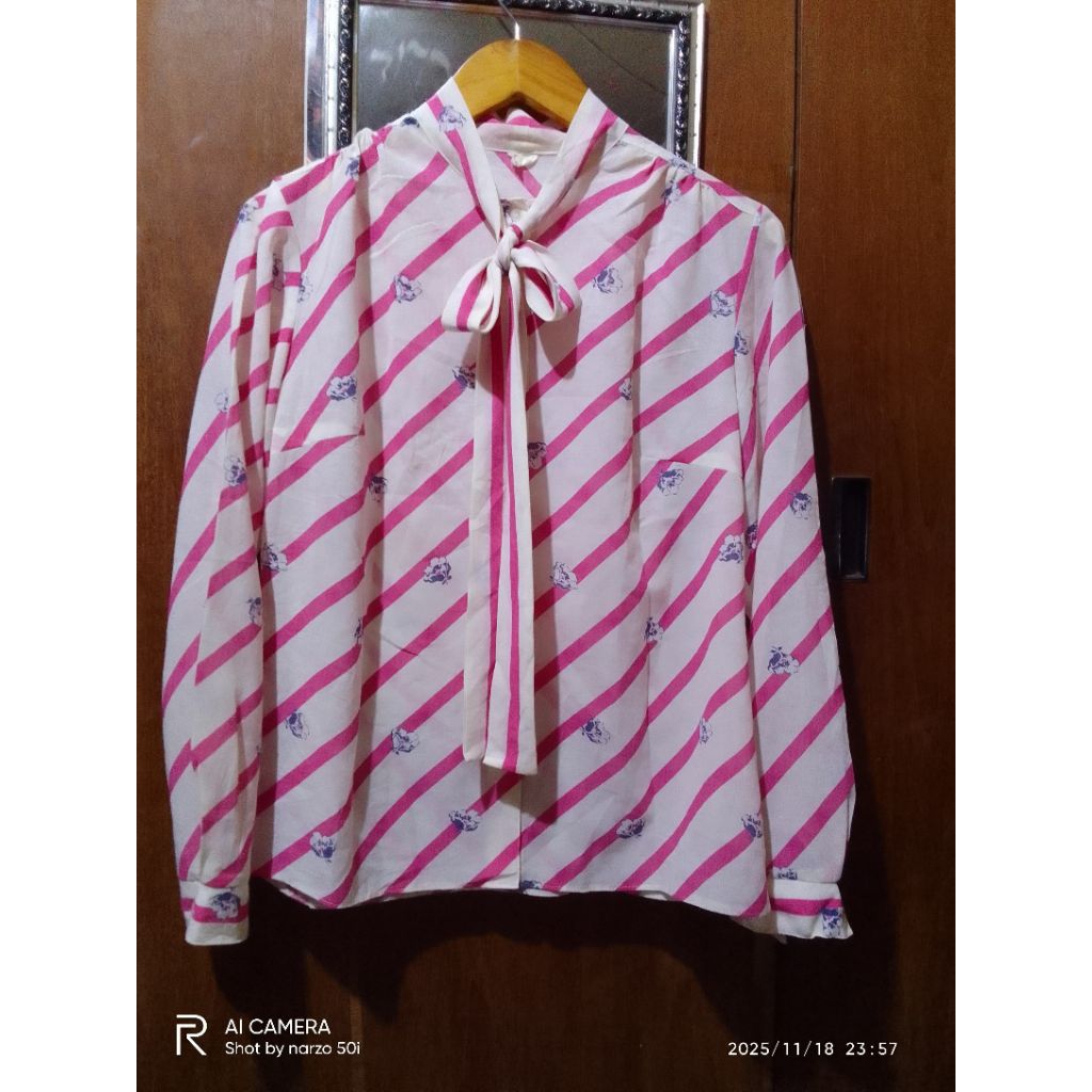 Kemeja Salur Pink
