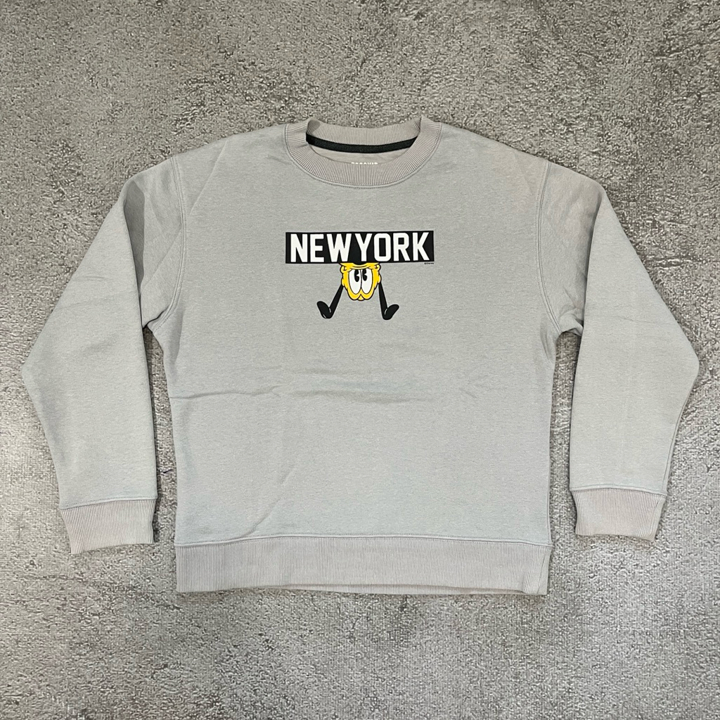 Graphic Tee X Disney New York Crewneck/Sweatshirt