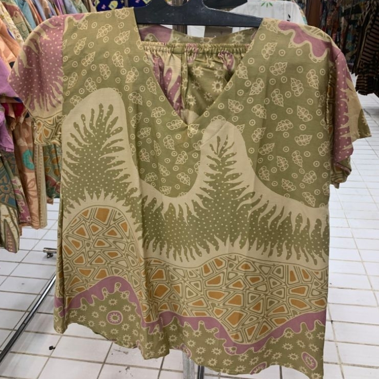 Setelan Baju Tidur Mini Batik Wanita