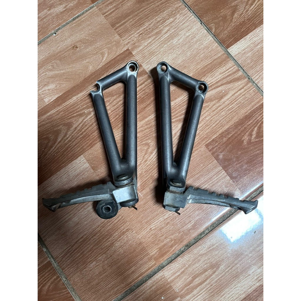 postep foostep belakang ninja rr new old original kawasaki postep kawasaki ninja rr new old original