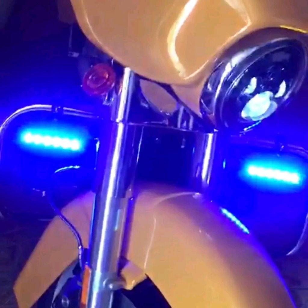 NEW Lampu Strobe Led + Brecket Engine Guard u Harley goldwing bmw re moge