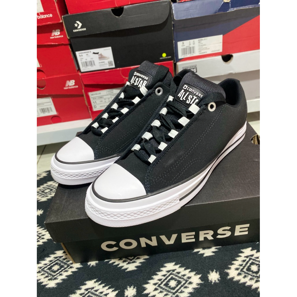 SEPATU SNEAKERS CONVERSE CTAS PUFF