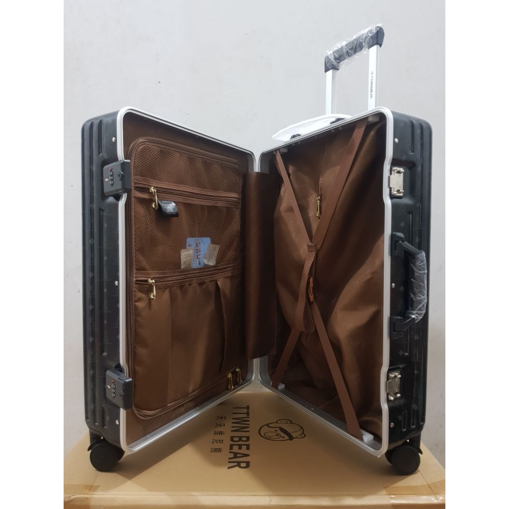 Koper TTwn Bear black 24 inch(TN-7039)