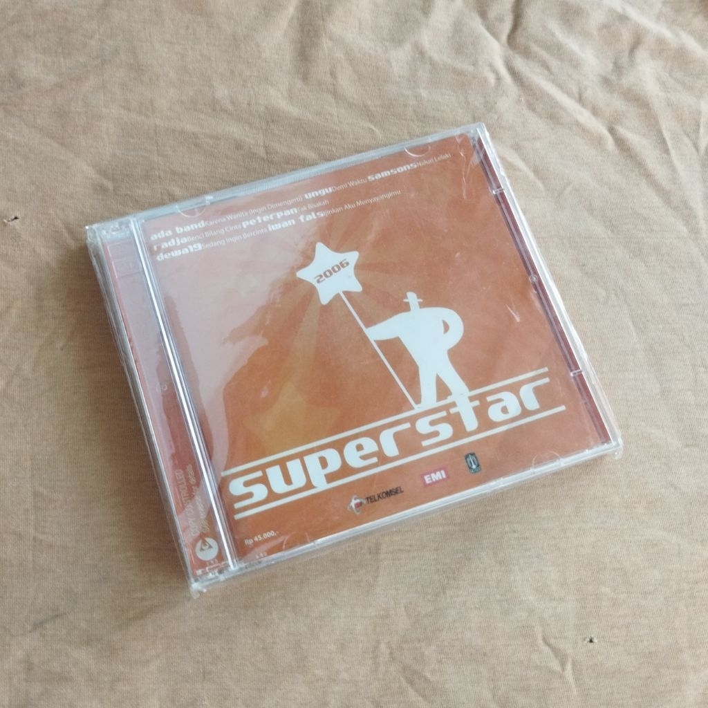 CD Kompilasi Superstar 2006 - Bekas