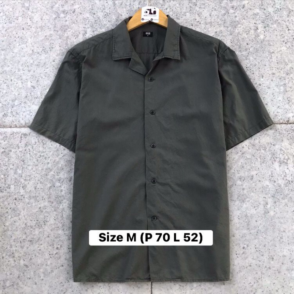 Kemeja Open Collar Uniqlo