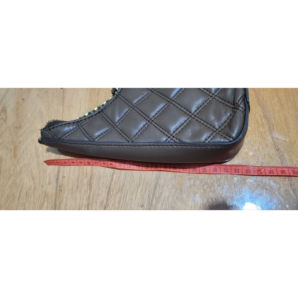 tas bahu coklat tali rantai