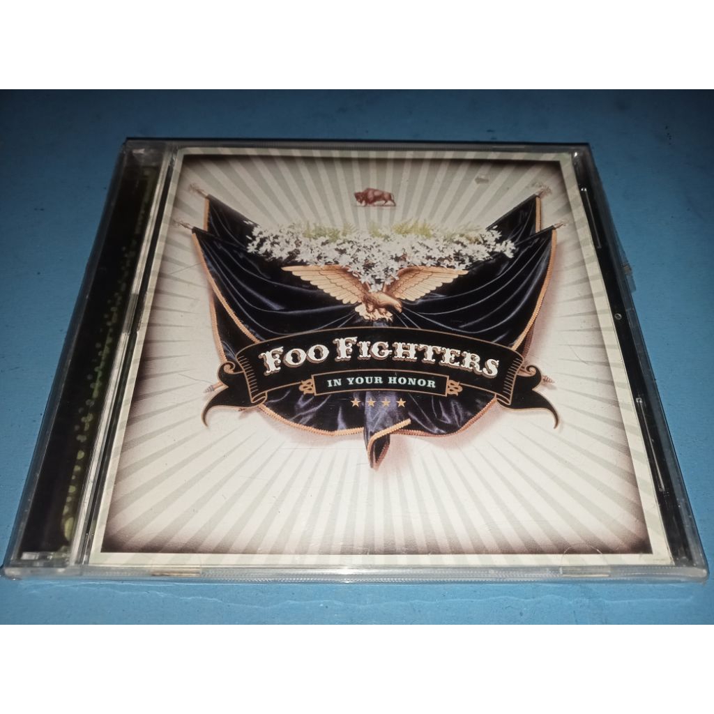 CD FOO FIGHTERS - In Your Honor
