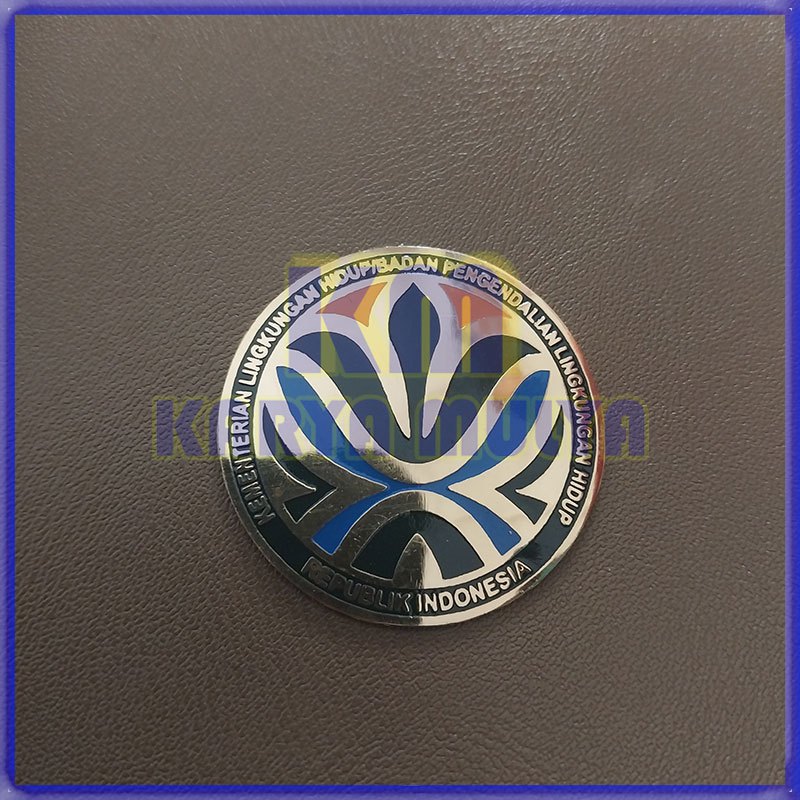 Lencana Kementerian Lingkungan Hidup Model Bulat Pin KLH BPLH - Karya Mulya