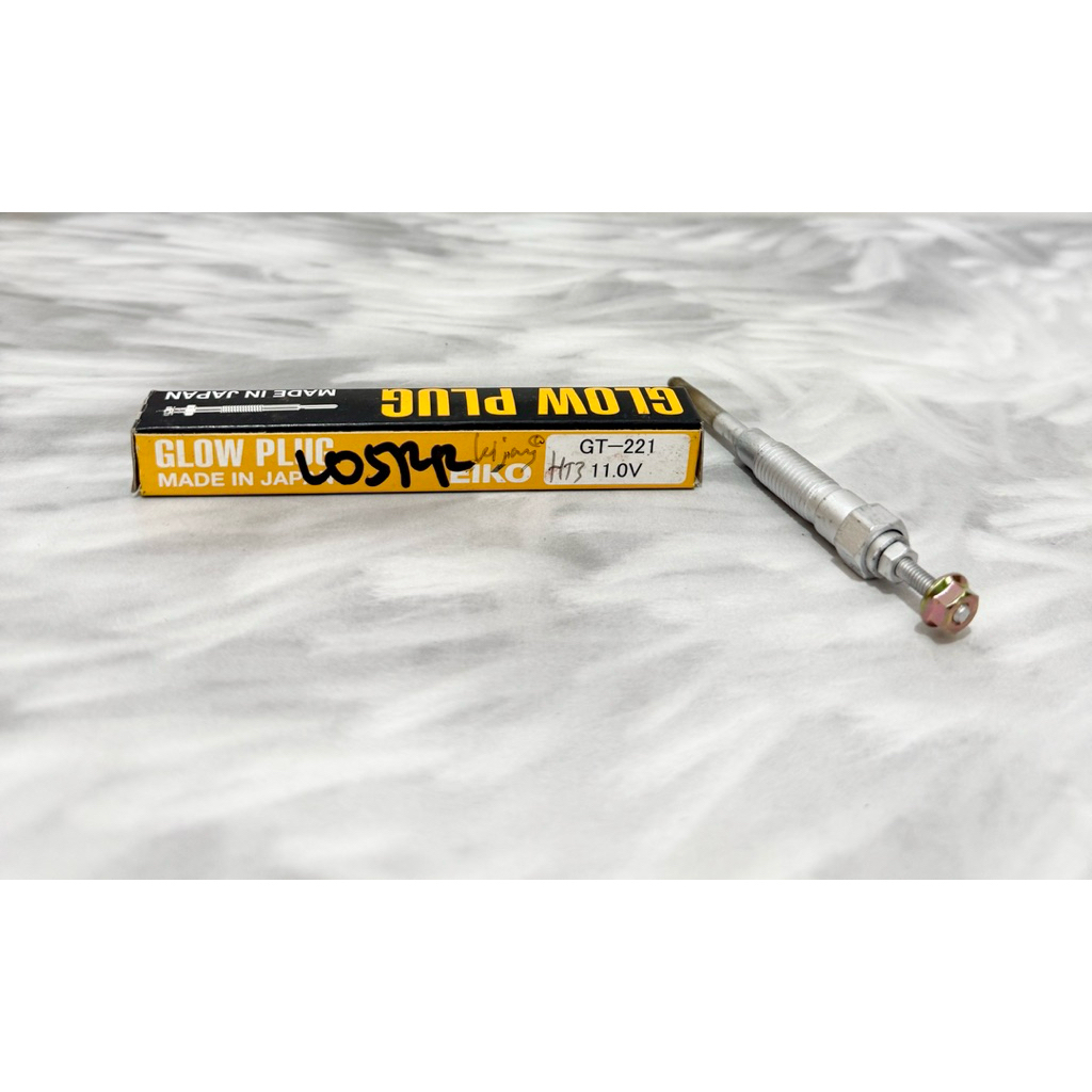 Busi Glow plug Eiko GT-221 mobil Toyota Kijang Diesel untuk mesin 2L dan 7K