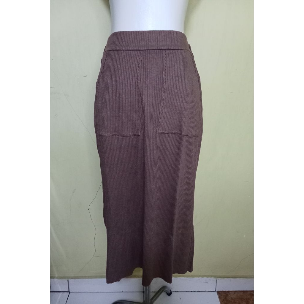 rok wanita knit 7/8
