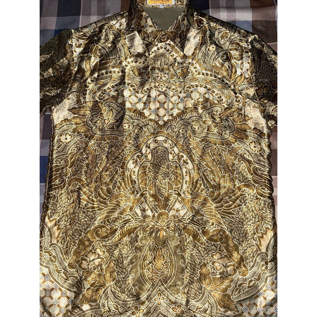 Batik pejabat lengan panjang Silk.