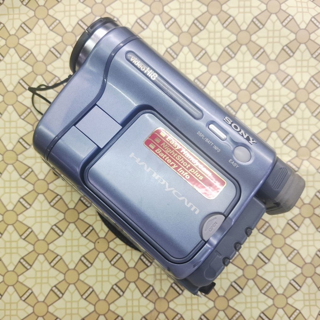 Handycam Sony CCD-TRV228E Pal Hi8