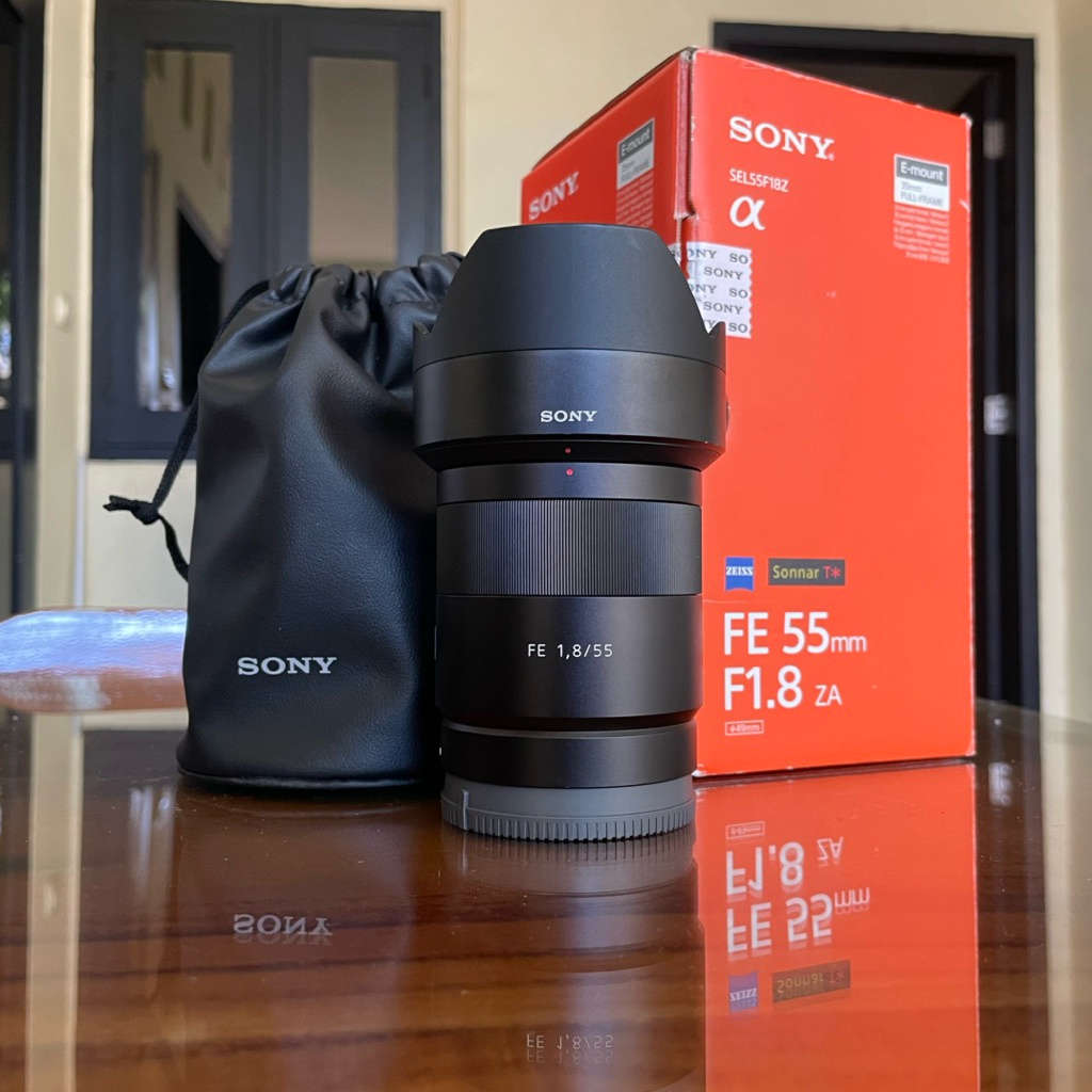 SONY ZEISS 55MM F1.8