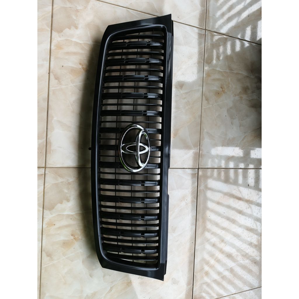 Grill Grill kijang LGX tahun 2003 original