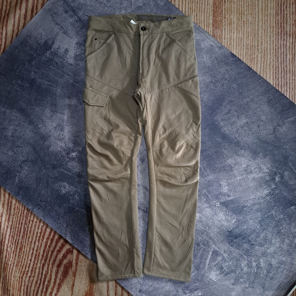 366 Celana fieldcore