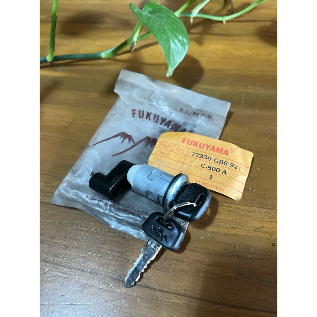 Kancing Kunci Jog Jok Honda ASTREA800 ASTREA 800 A800 Asdap NOS 77239-Gb6-921