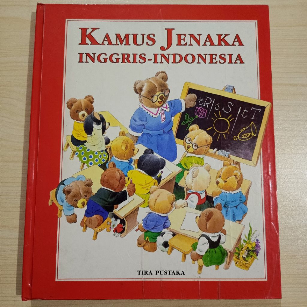 Kamus Jenaka Inggris-Indonesia Cetakan Pertama by Tony Wolf (Tira Pustaka)