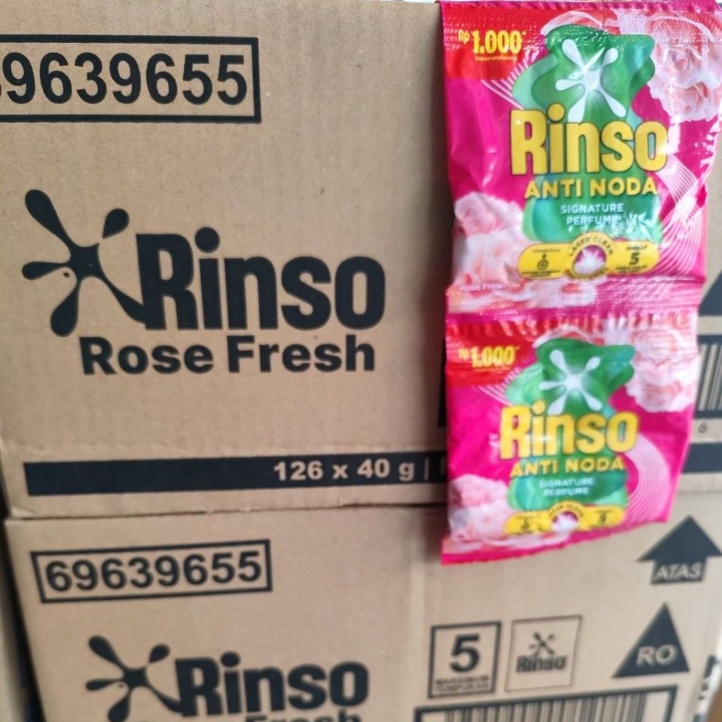 Rinso Anti Noda Rose Fresh/Parfum Essence Bubuk 1 dus  126 x 40g(sachet)
