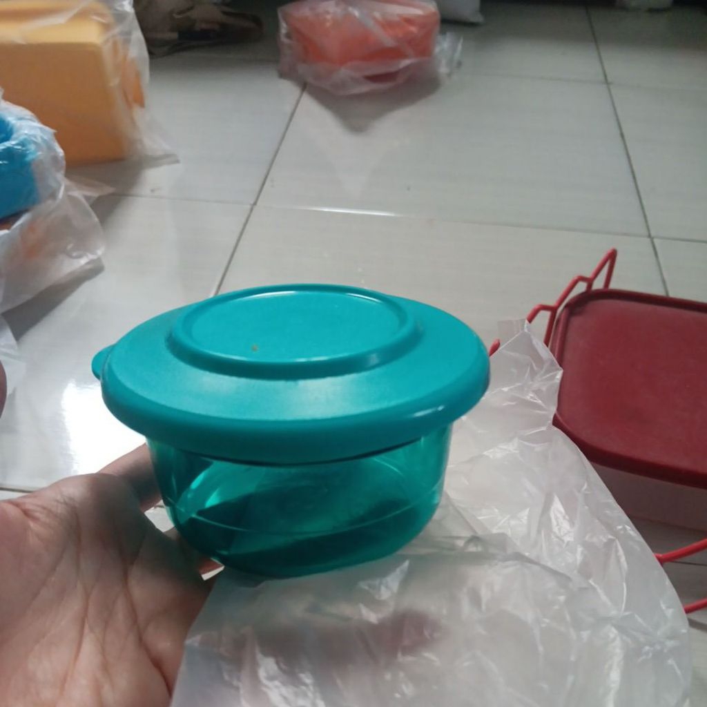 crystal candy tupperware