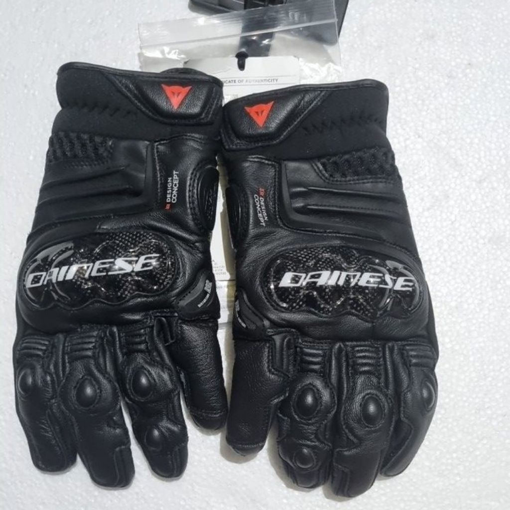 GLOVE/SARUNG TANGAN DAINESE CARBON 4 SHORT LEATHERS