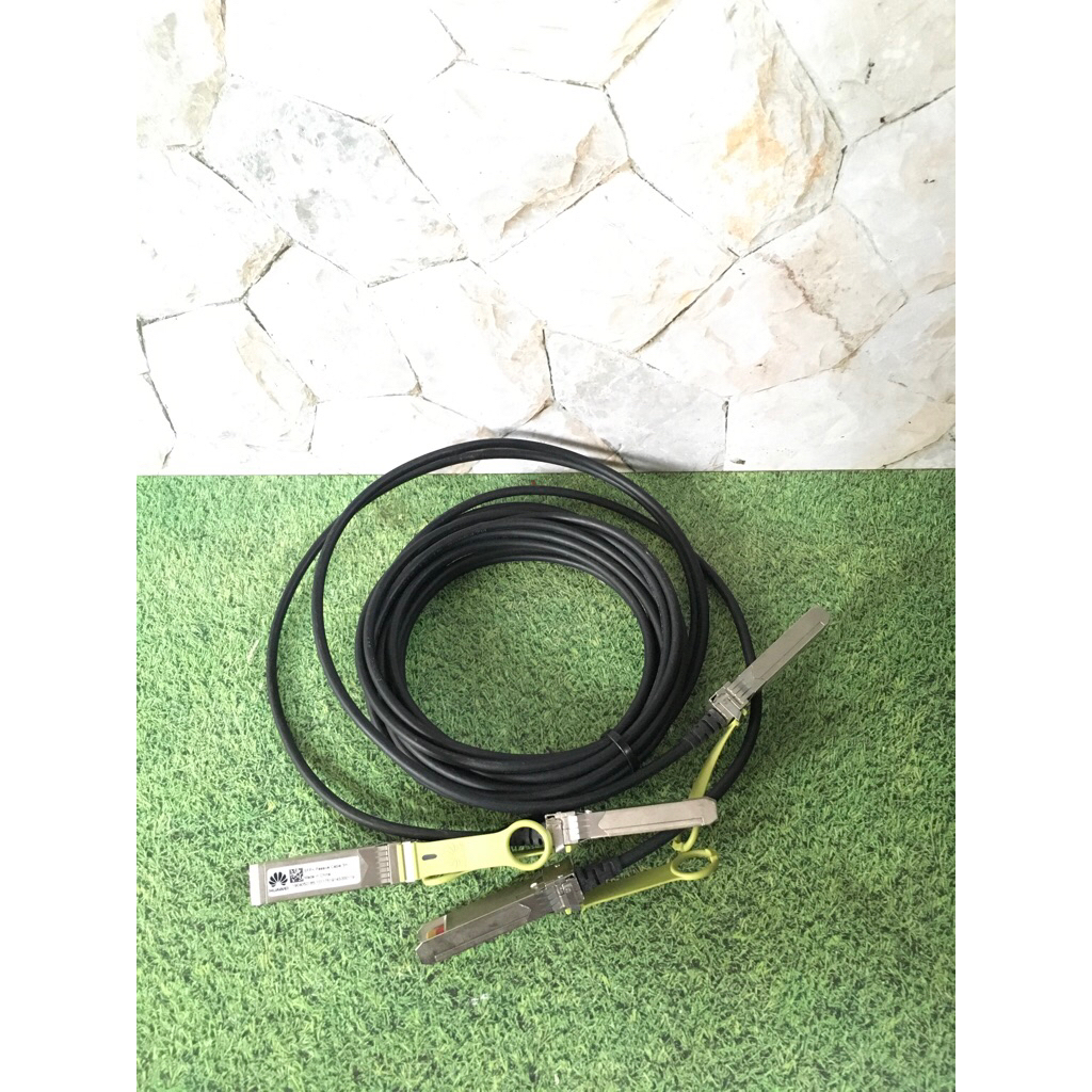 Kabel + SFP+ Huawei