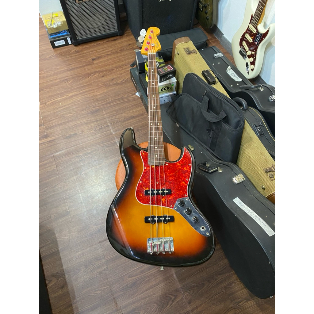 Fender Jazz Bass RI 62 Sunburst Made in Japan
