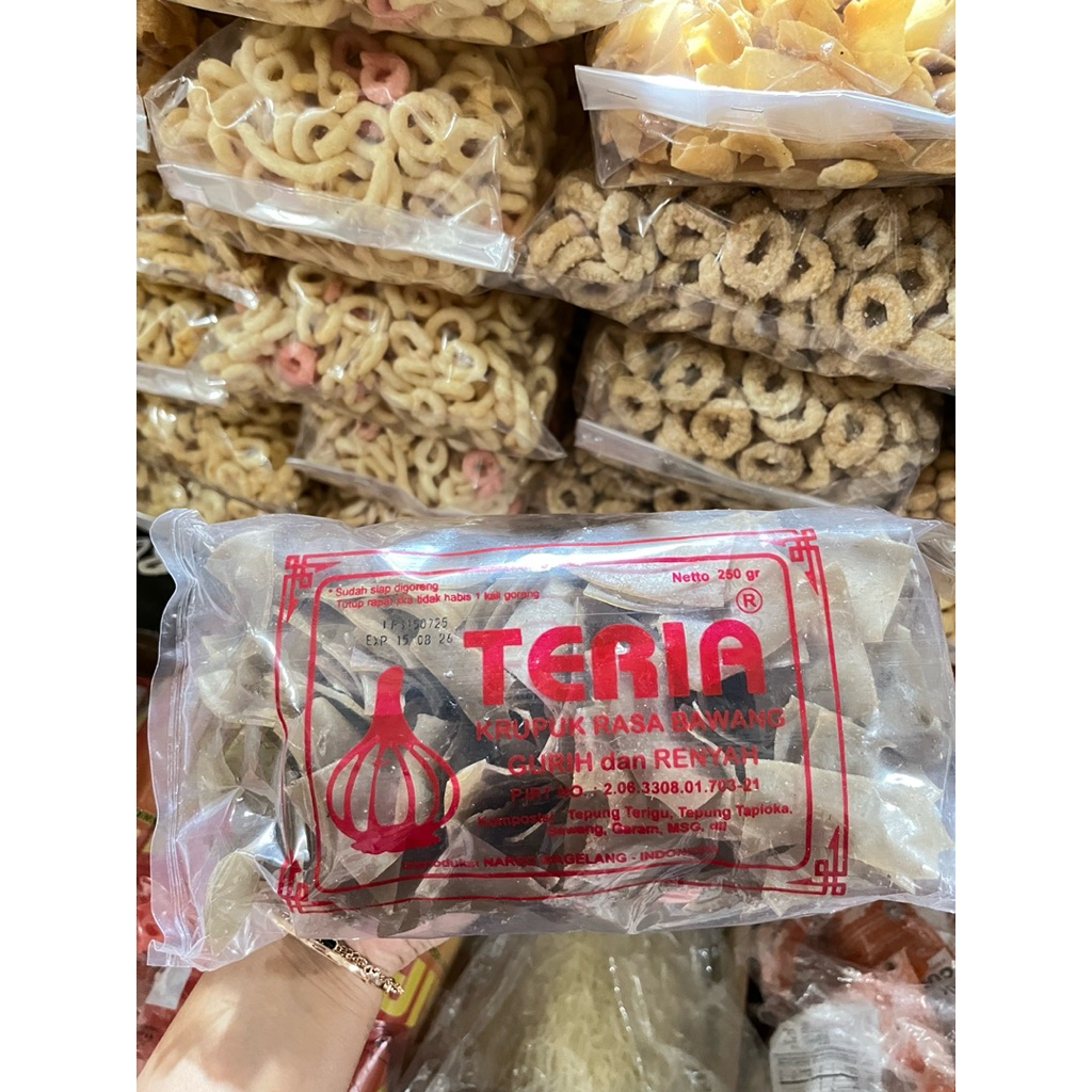Kerupuk Bawang Teria