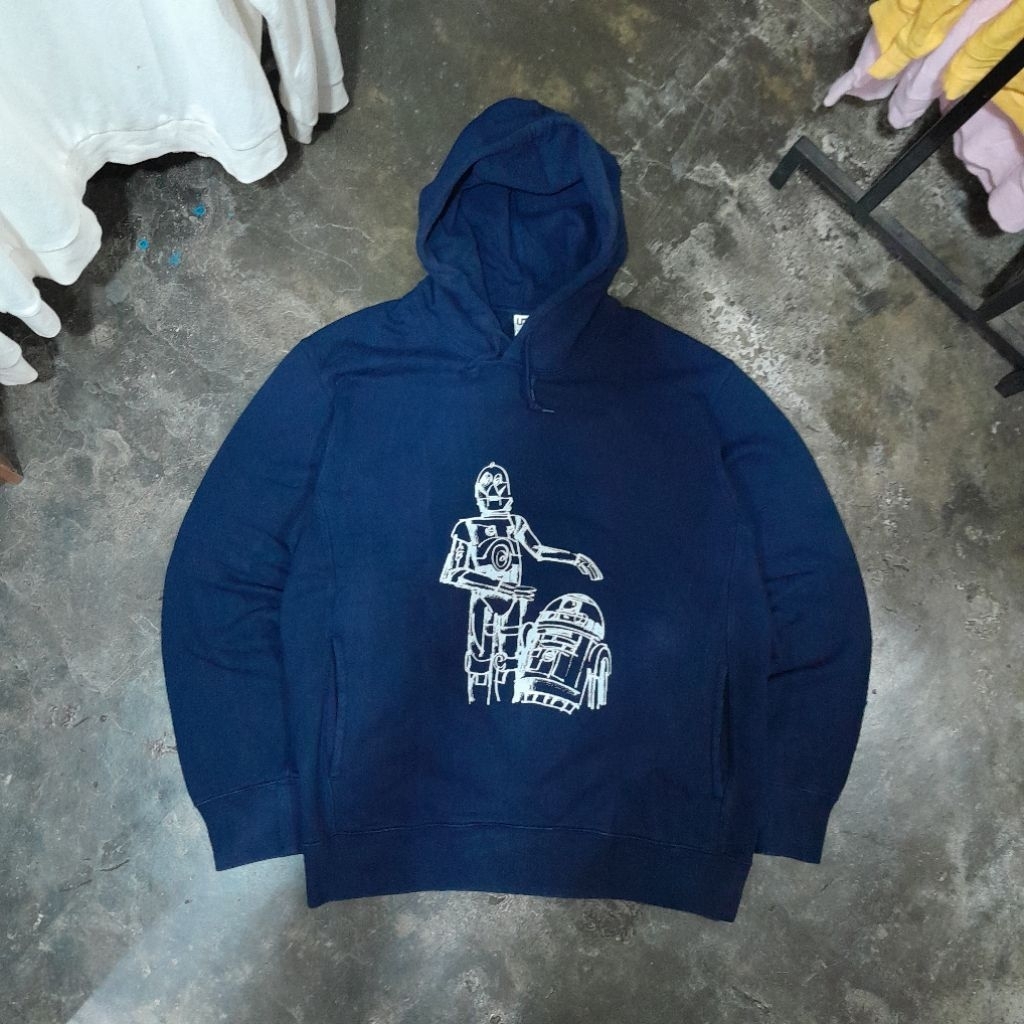 UNIQLO X STAR WARS HOODIE NAVY
