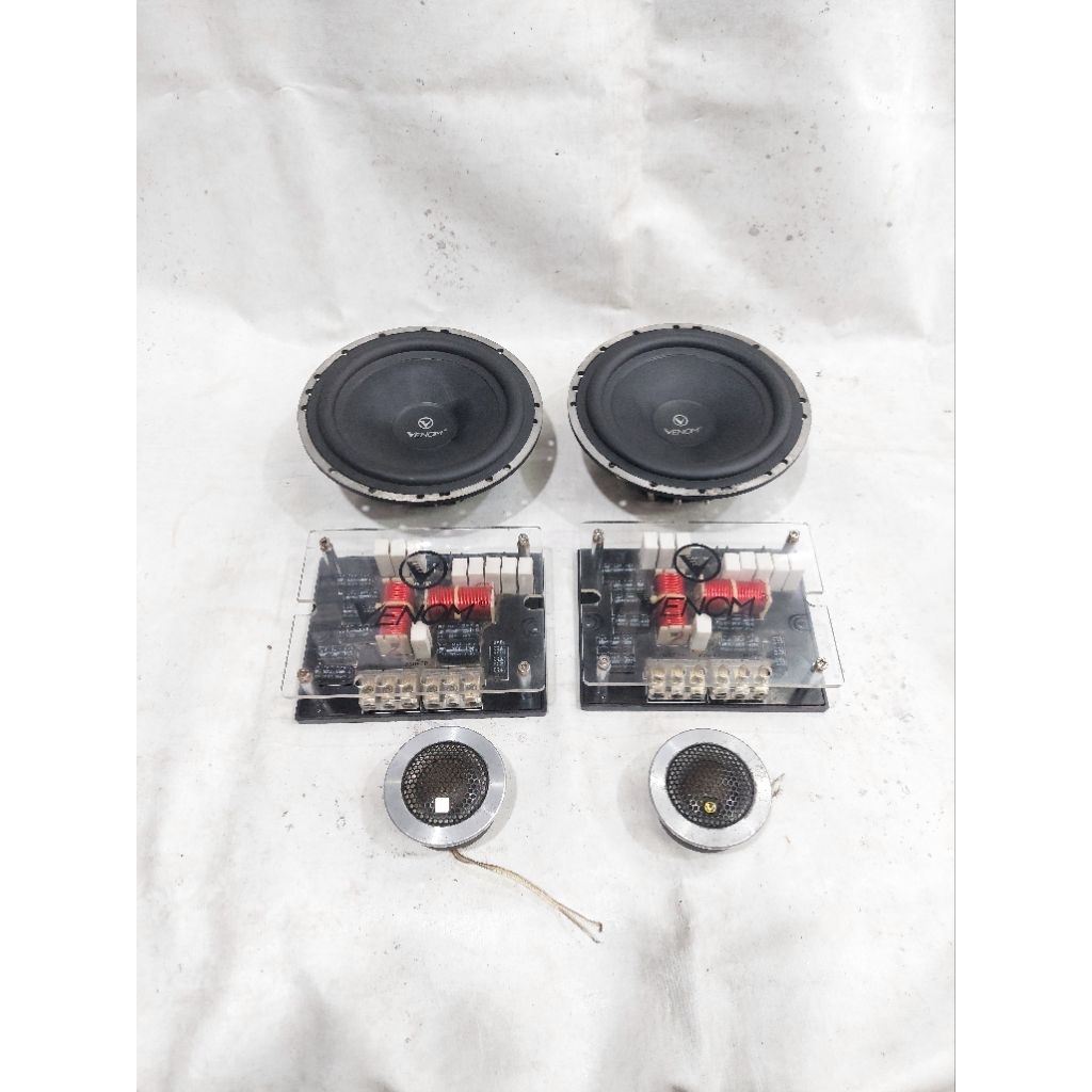 Speaker Split 2 Way Venom Silver VX6Sll