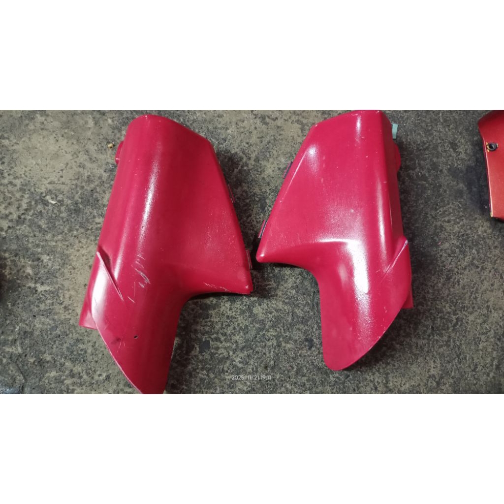 tutup slebor depan Vega lama original