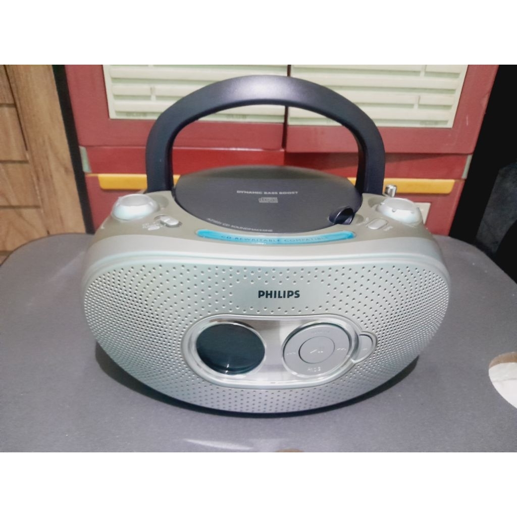 Radio boombox philips  (Baca deskripsi)