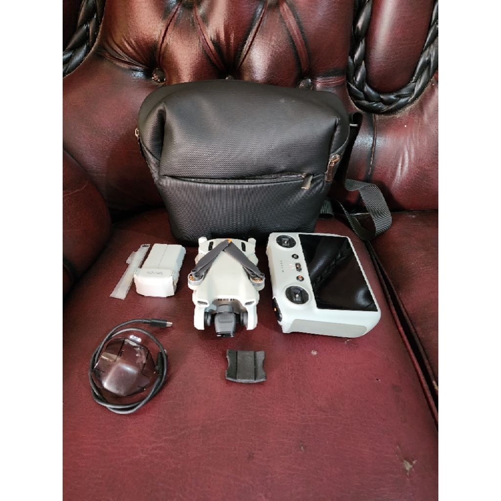 DJI MINI 3 RC LAYAR BASIC SECOND