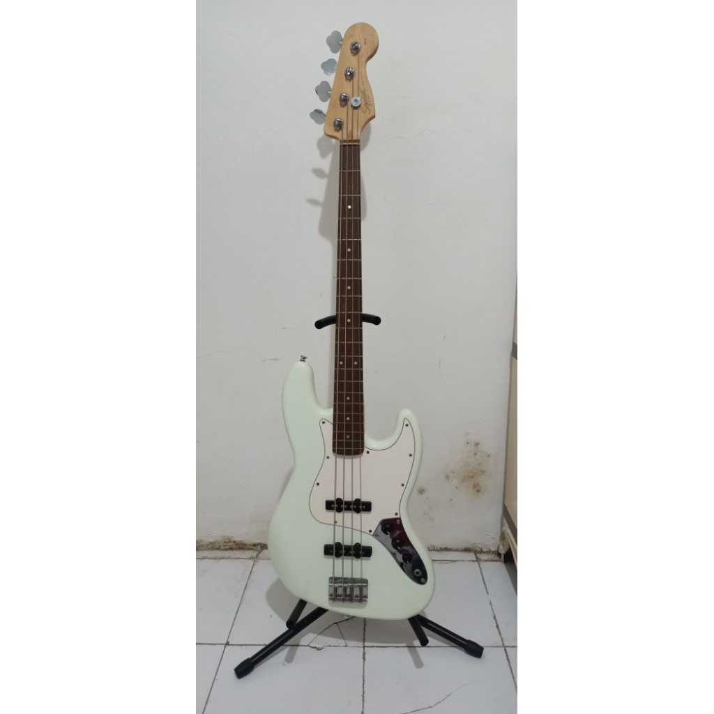 Squier Jazz bass Affinity