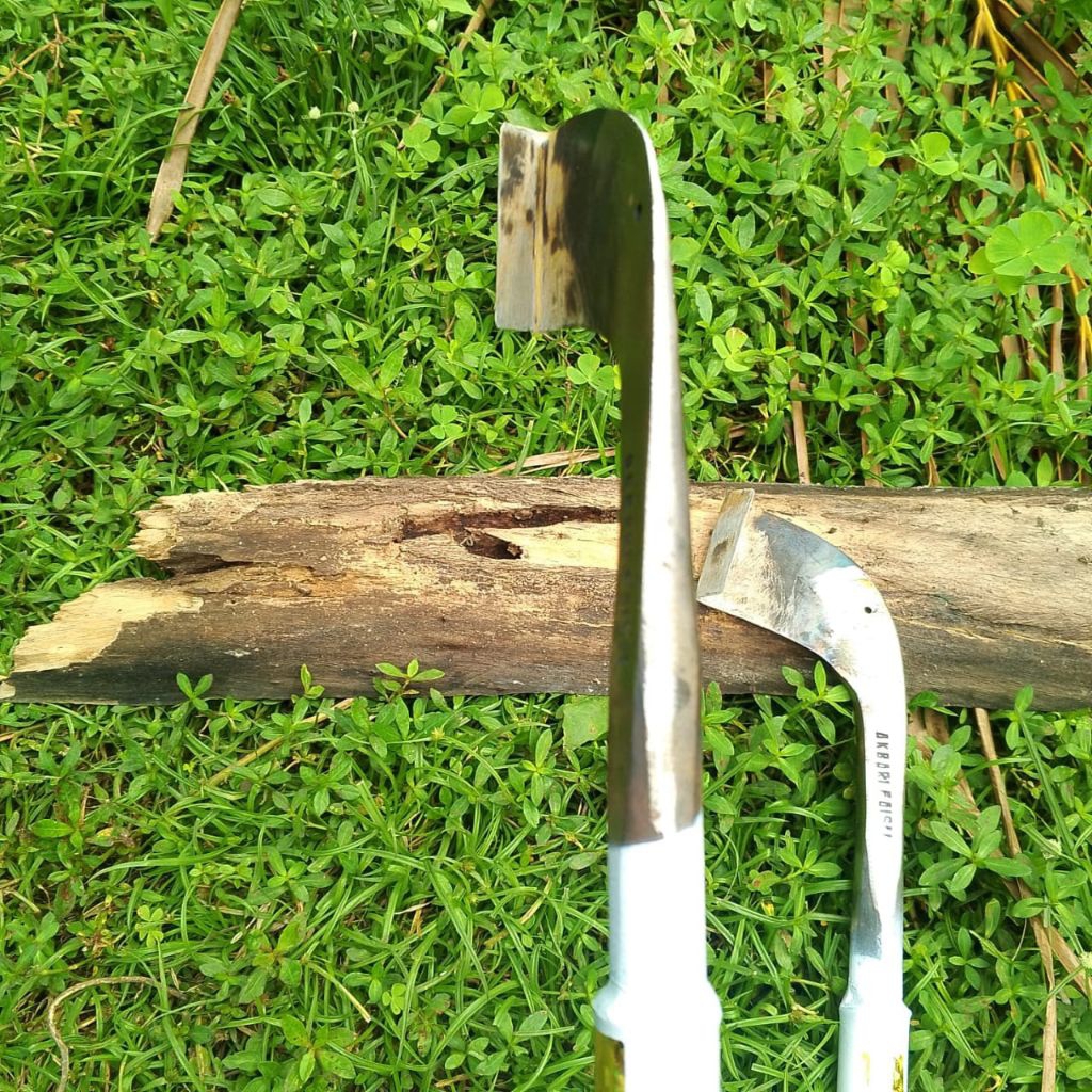 pisau sadap fauna baja dompeng