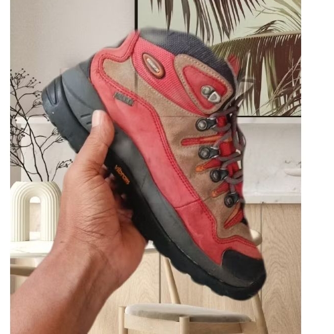 sepatu hiking Kolon Sport