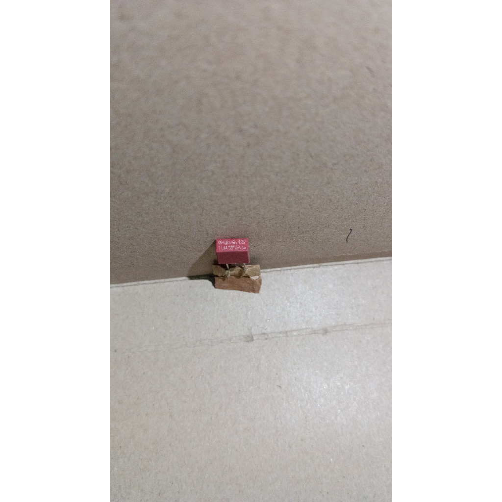 5731 fuse sekring sekering sikring t1.6a t 1.6a 1,6a t1,6a 1.6 1,6 ampere kotak