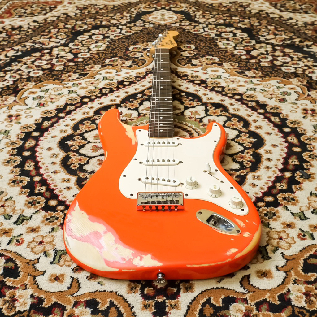 Squier Bullet Stratocaster Hardtail Gitar Elektrik