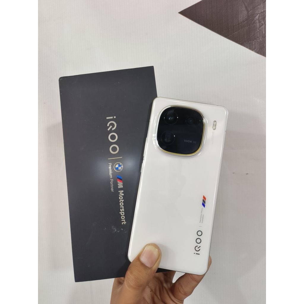 iqoo 12 5g 16/512 second lengkap normal original