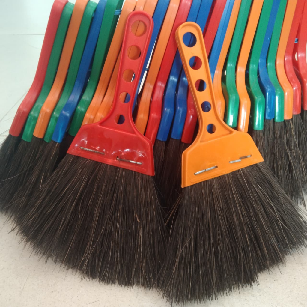 sapu mobil kecil ijuk sapu mini pembersih mobil bijian