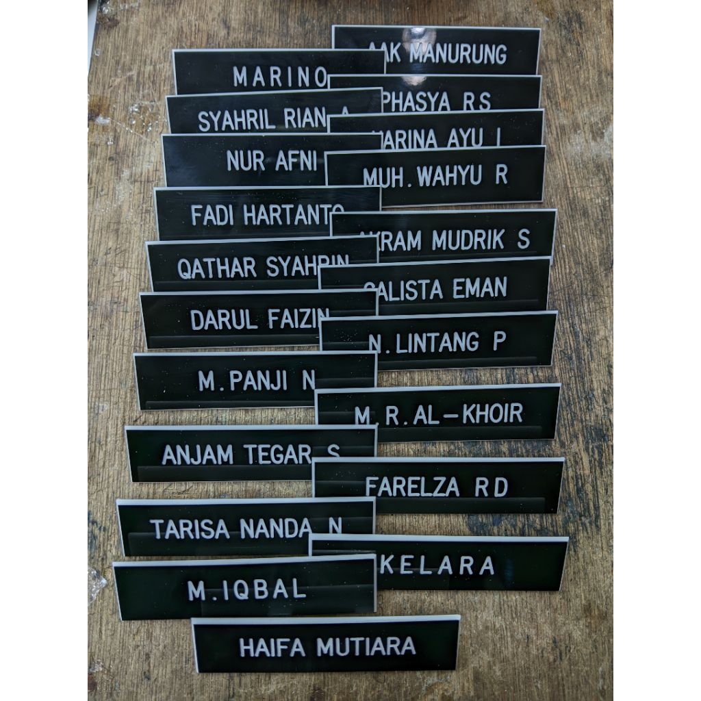 Papan nama  Glossy / Nama dada / Nametag Glossy/ Nama dada paskibra/Name PNS