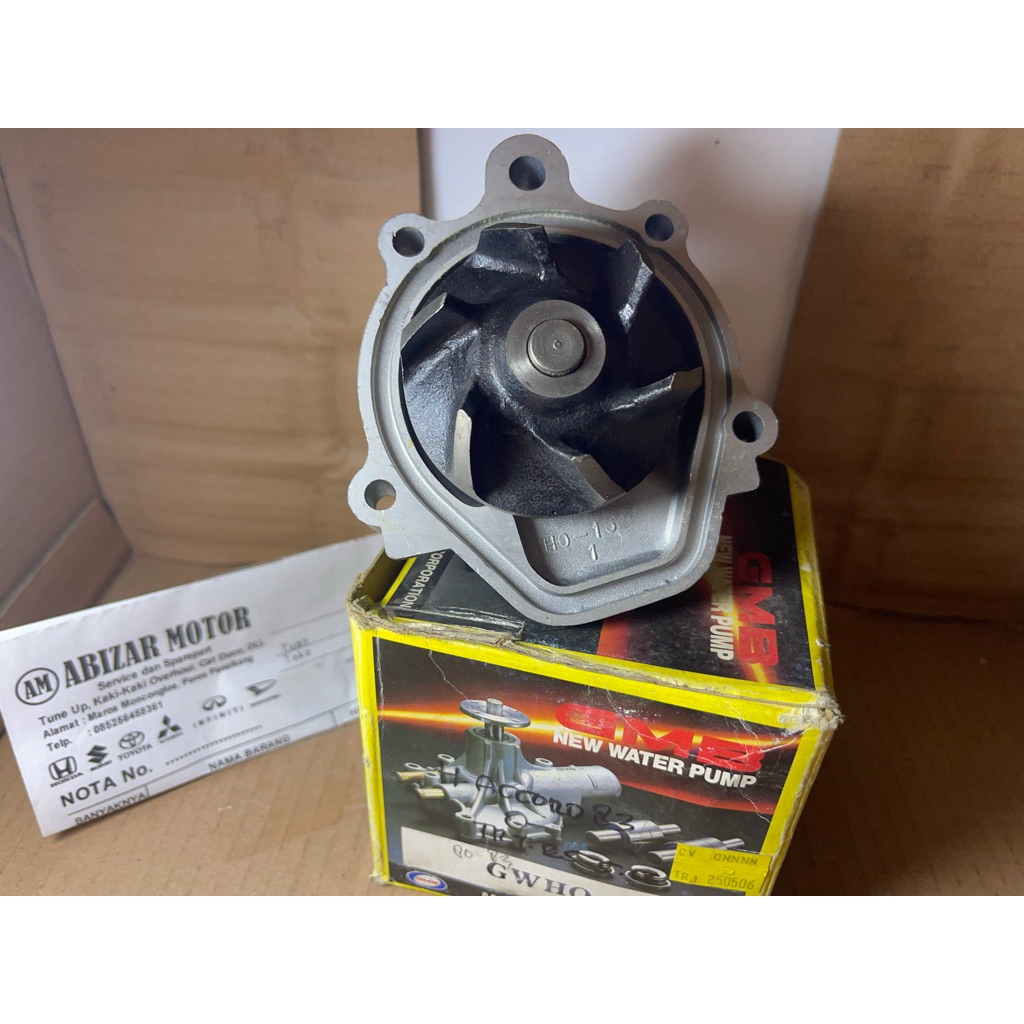 pompa air/water pump Honda accord 83 GMB JAPAN