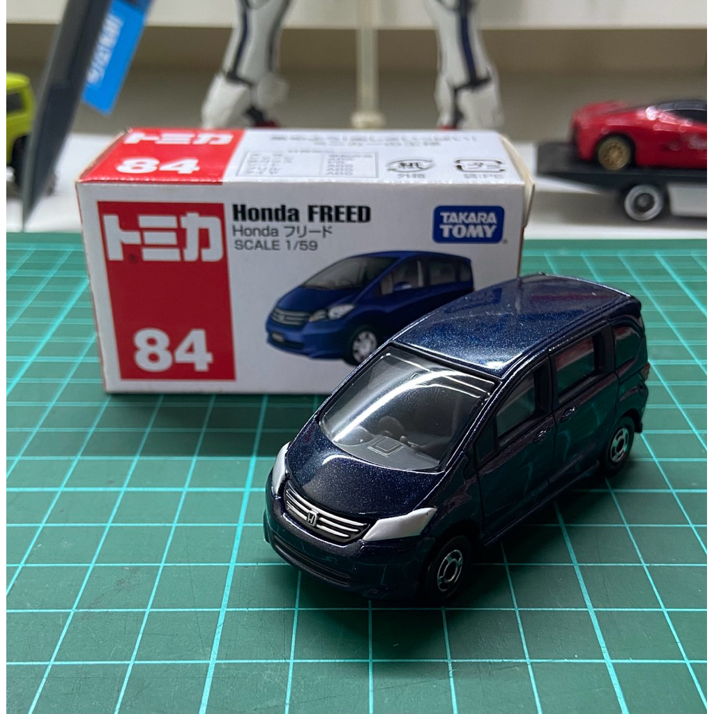 Tomica Honda Freed