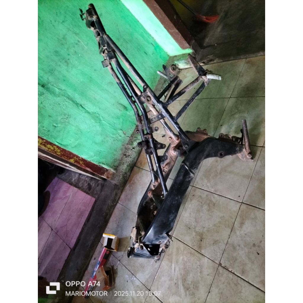 rangka/fram Vixion new nvl original