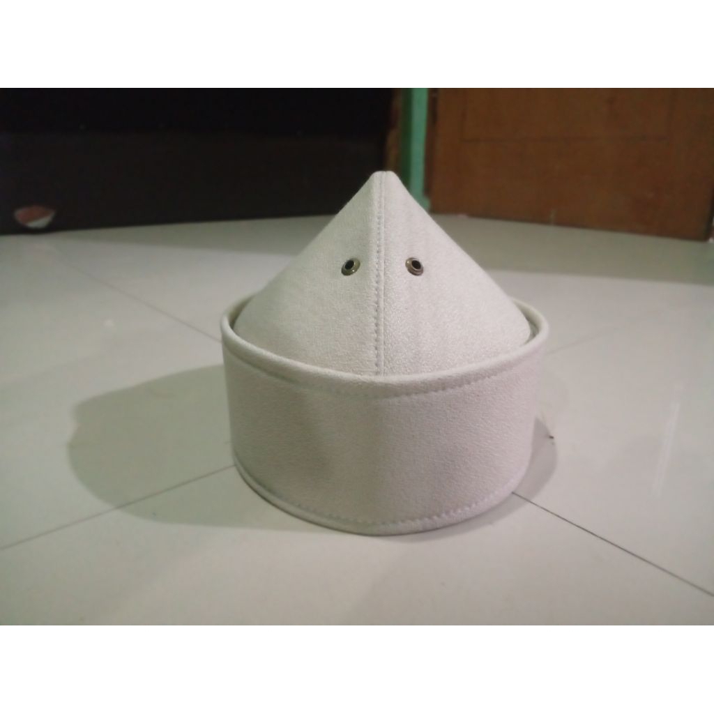 peci kuncung peci sufi elegan