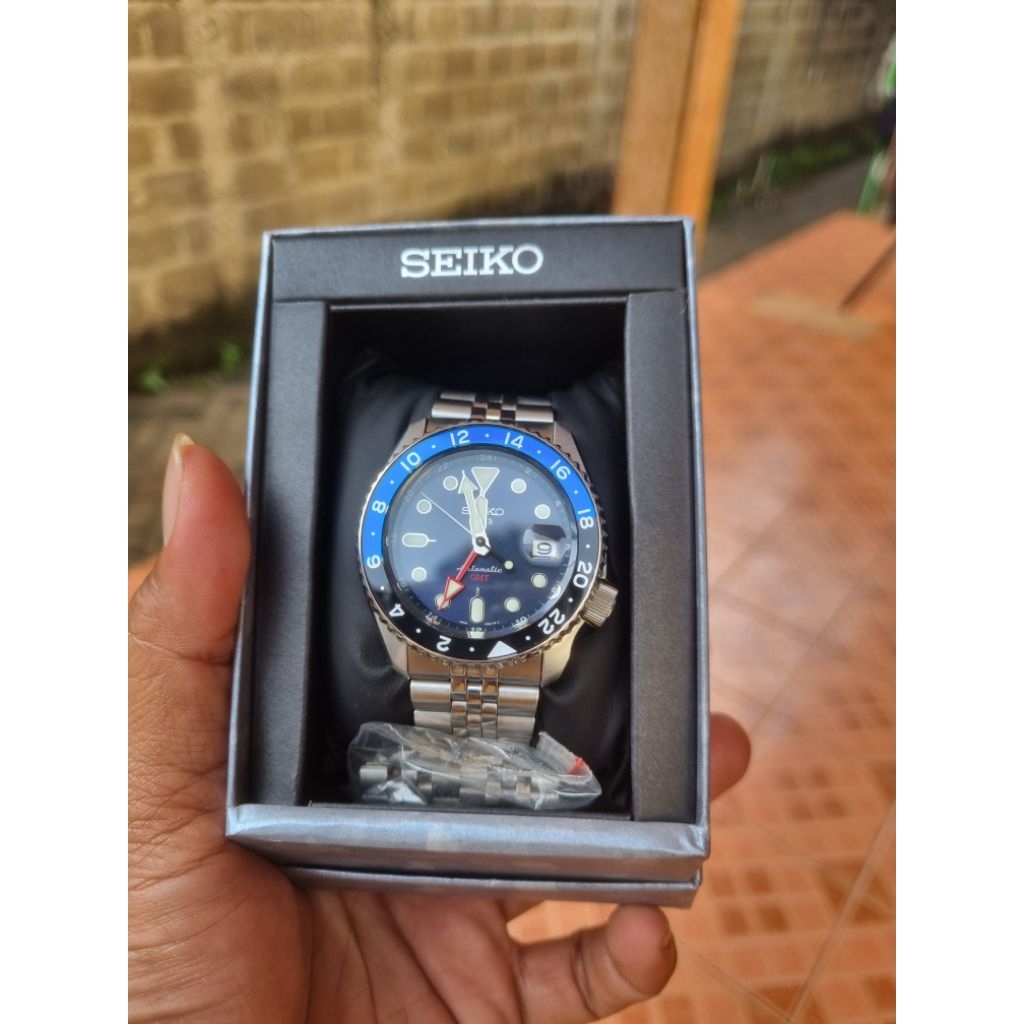 JAM SEIKO AUTOMATIC SPORT ORIGINAL MULUS SEPERTI BARU