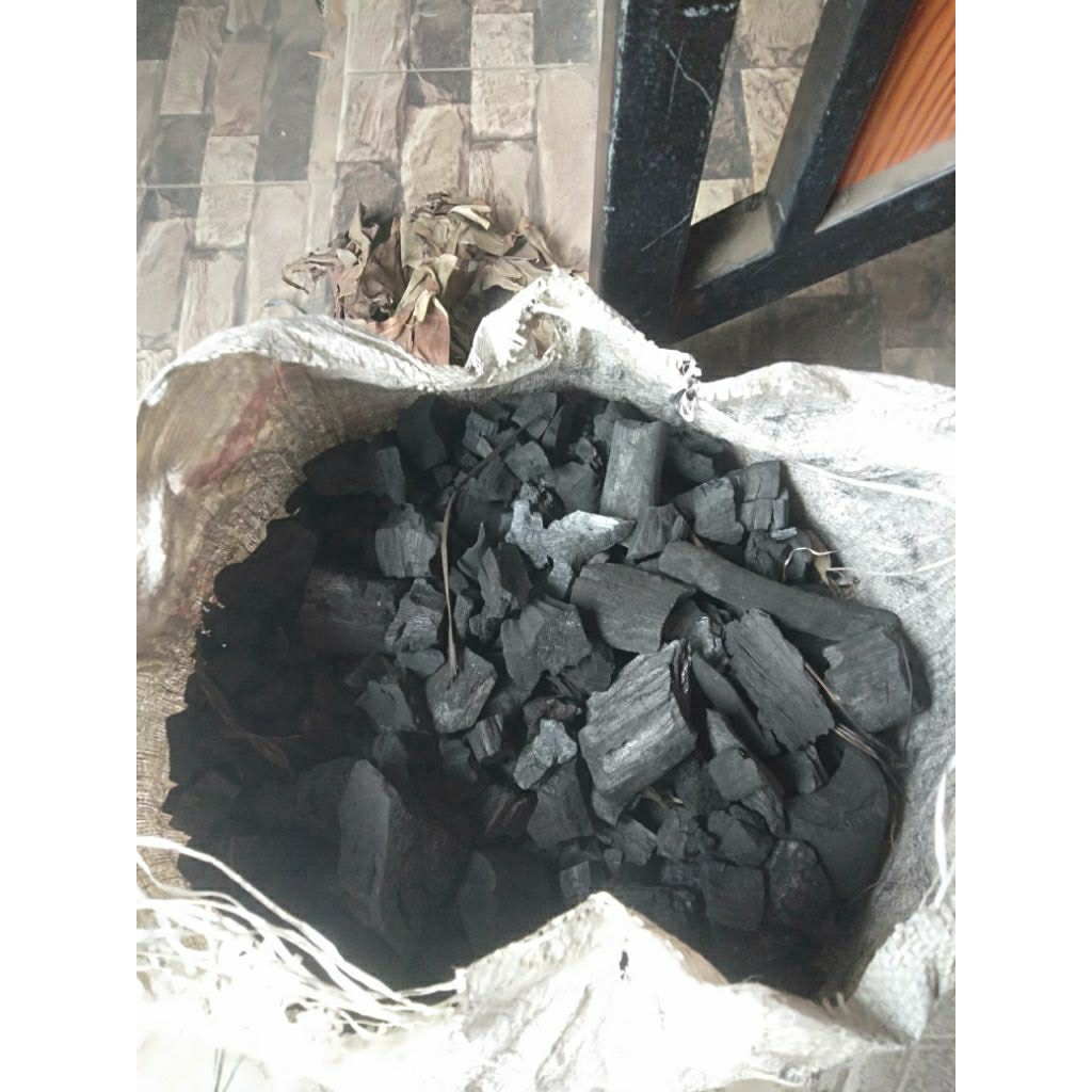 areng kayu/areng kayu(1)karung/areng kayu/termurah/ bakaran/karbonaktif